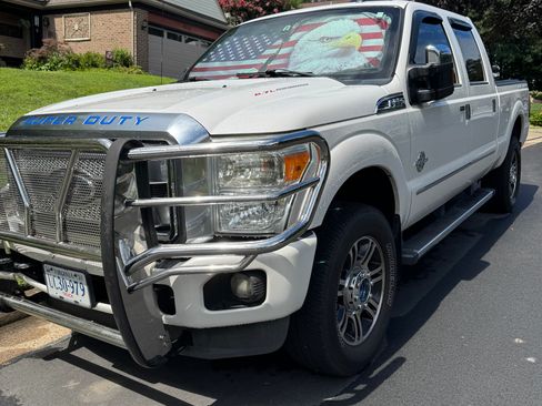 Used 2013 Ford F350 Platinum w/ FX4 Off Road Pkg AWD/4WD image 2