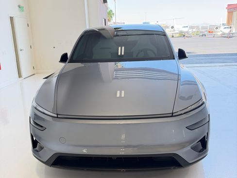 Used 2026 Tesla Model Y Performance AWD/4WD image 4