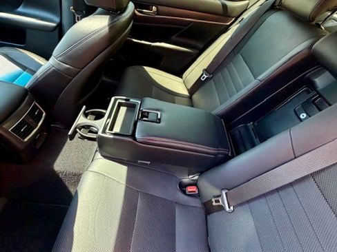 Used 2018 Lexus GS 350 F Sport RWD image 18