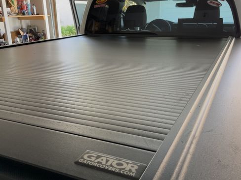 Used 2018 Toyota Tacoma SR image 8