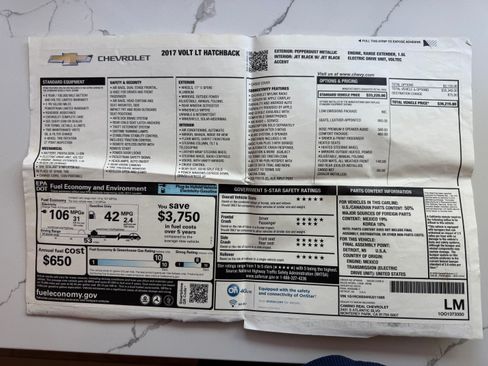 Used 2017 Chevrolet Volt LT w/ Comfort Package image 8