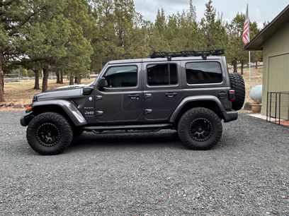 Used 2022 Jeep Wrangler Unlimited Sahara w/ Cold Weather Group