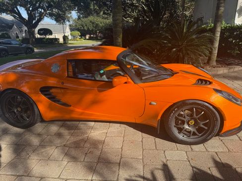 Used 2005 Lotus Elise image 4