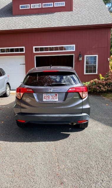 Used 2017 Honda HR-V EX image 9