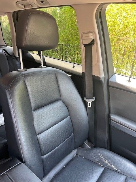 Used 2015 Mercedes-Benz GLK 250 BlueTEC 4MATIC image 22