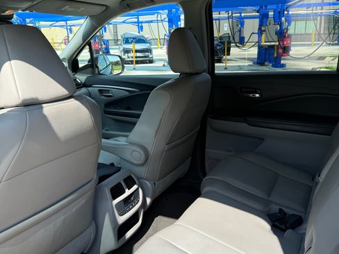 Used 2016 Honda Pilot EX-L image 9