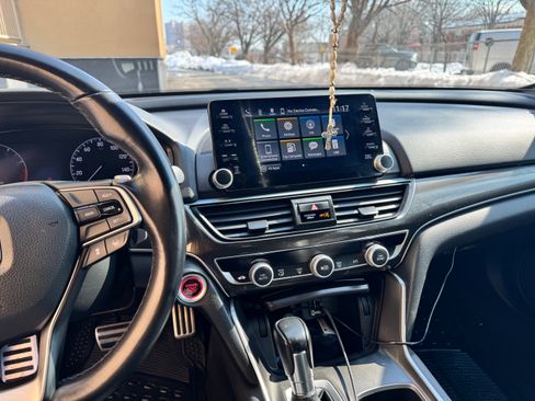 Used 2019 Honda Accord Sport image 22