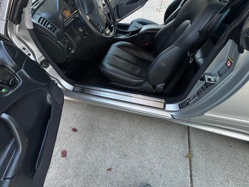 Used 2000 Mercedes-Benz CLK 430 Coupe image 8