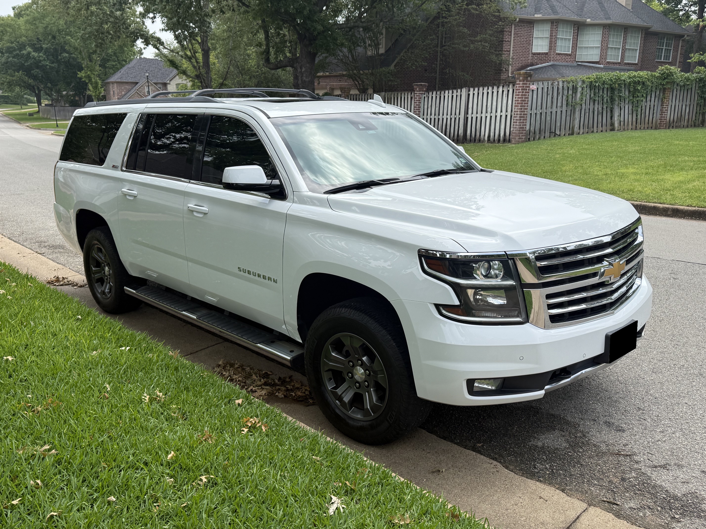 Used 2016 Chevrolet Suburban LT AWD/4WD image 1
