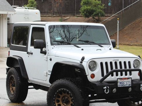 Used 2013 Jeep Wrangler Sport w/ Connectivity Group AWD/4WD image 1