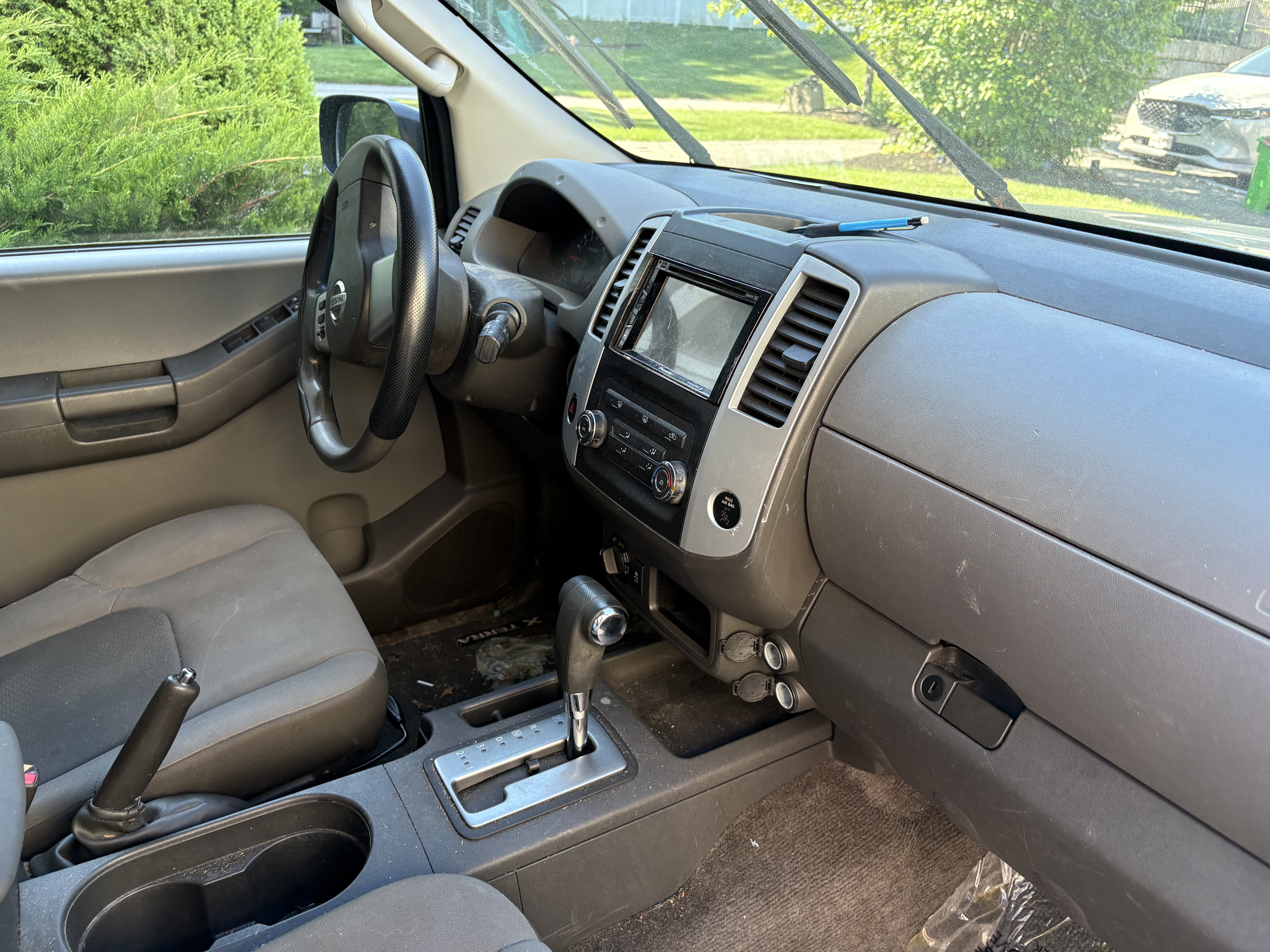 Used 2013 Nissan Xterra S w/ Value Package AWD/4WD image 10