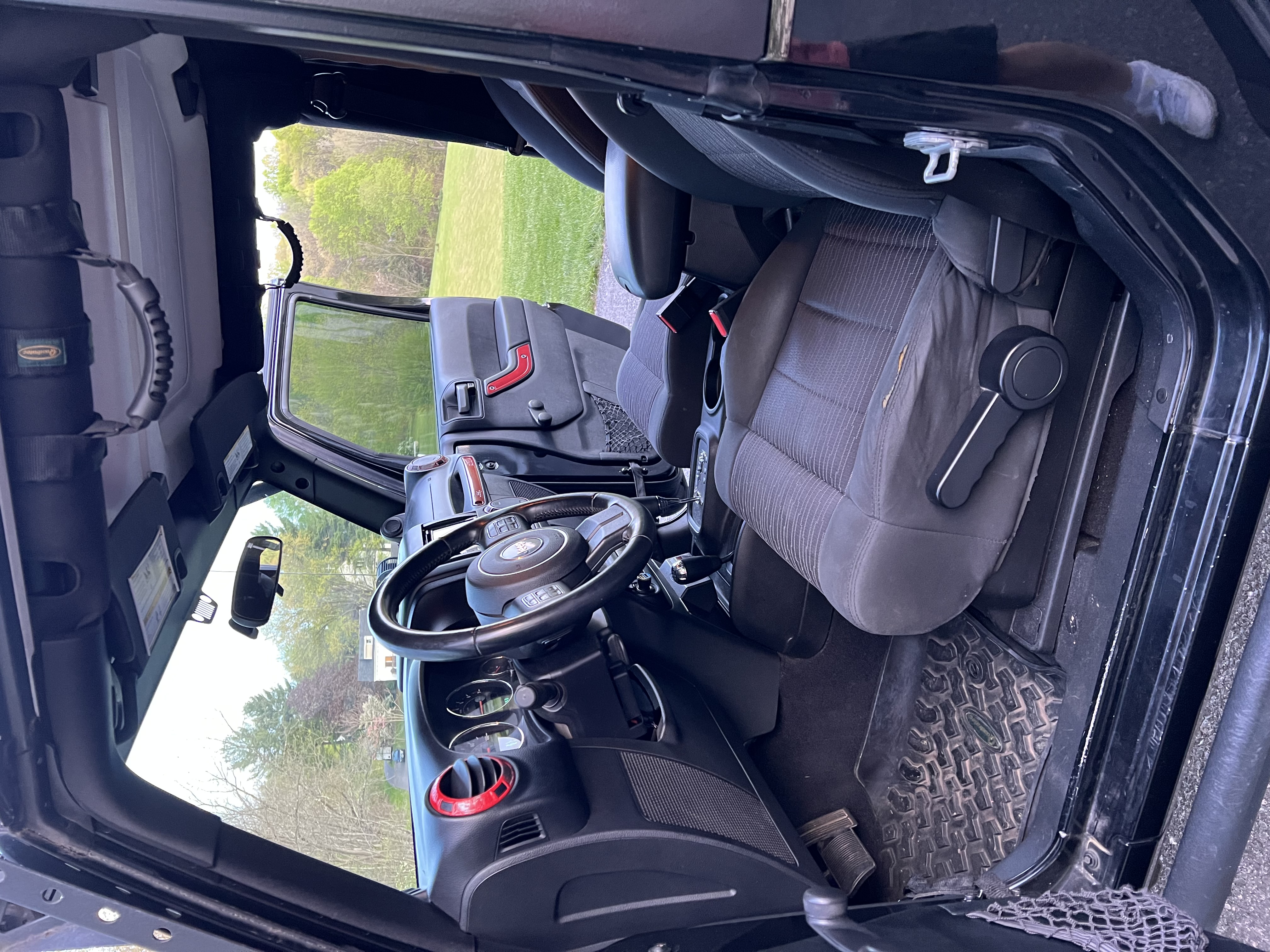 Used 2012 Jeep Wrangler Sport w/ Connectivity Group AWD/4WD image 10