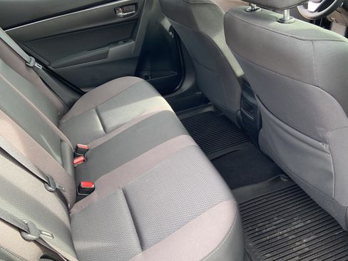 Used 2019 Toyota Corolla LE image 23