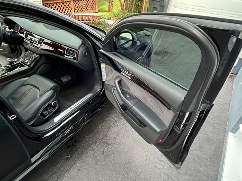 Used 2017 Audi A8 L 3.0T w/ Executive Package image 8