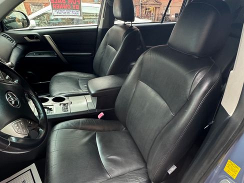 Used 2009 Toyota Highlander Sport image 10
