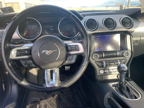 Used 2022 Ford Mustang Premium image 6
