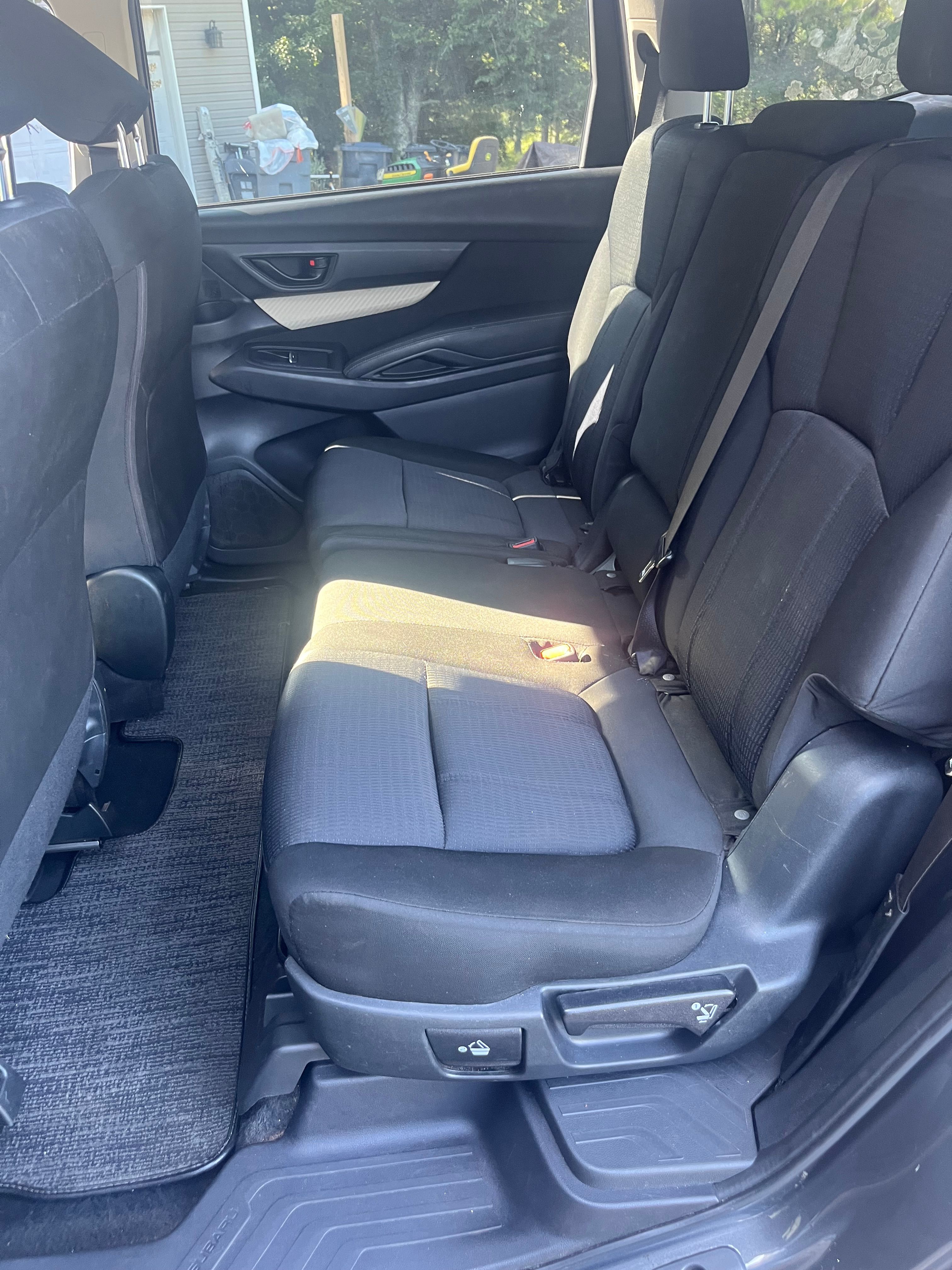 Used 2019 Subaru Ascent 8-Passenger AWD/4WD image 8