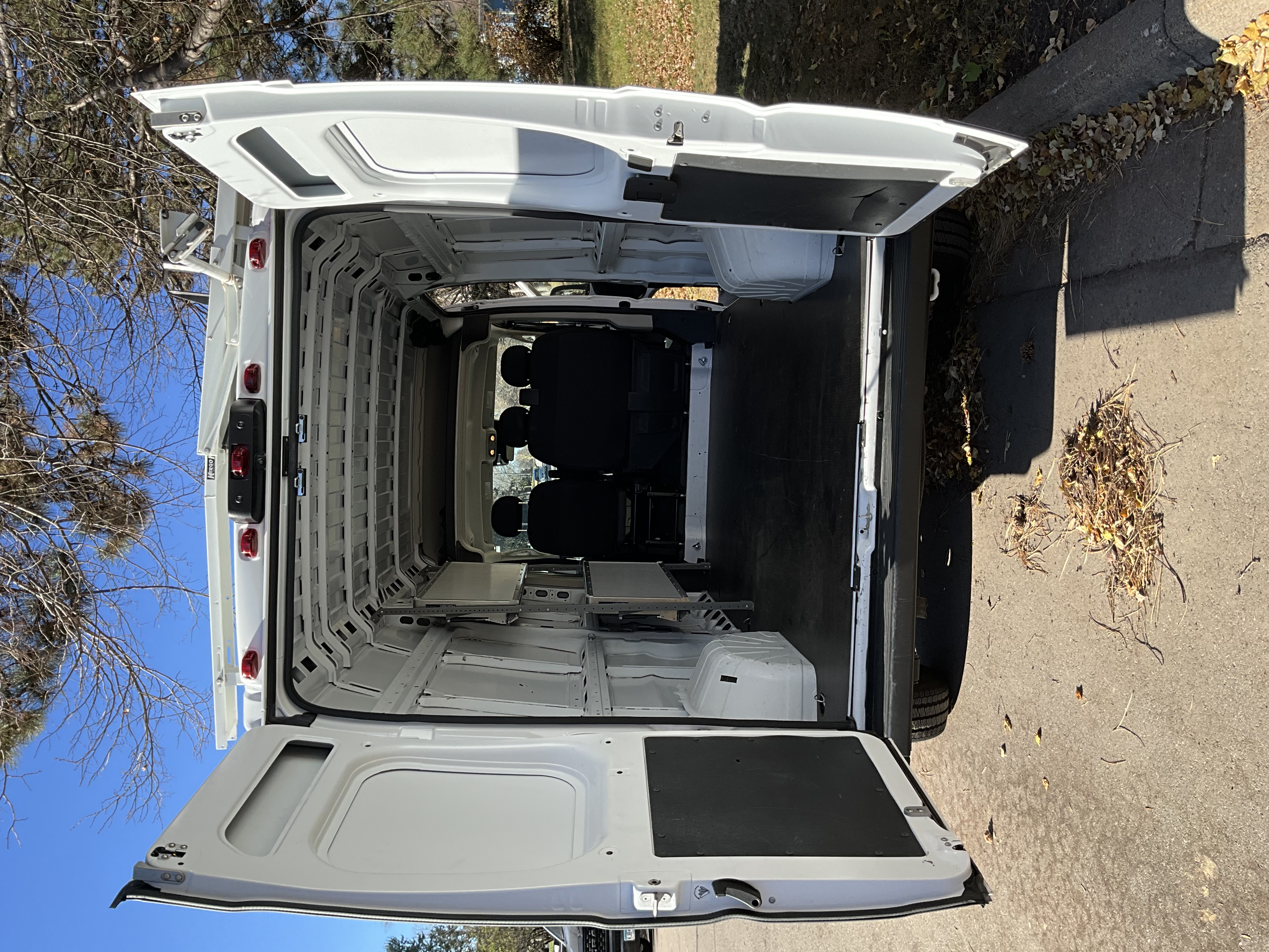Used 2022 RAM ProMaster 2500 FWD image 17
