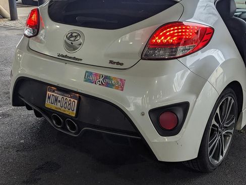 Used 2016 Hyundai Veloster Turbo w/ Option Group 04 image 4