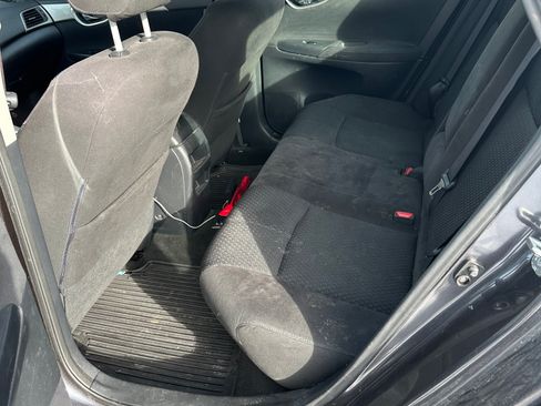 Used 2013 Nissan Sentra SR w/ Premium Pkg image 8