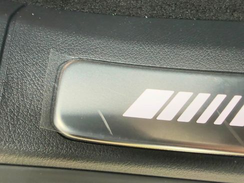 Used 2026 Mercedes-Benz G 63 AMG 4MATIC image 12