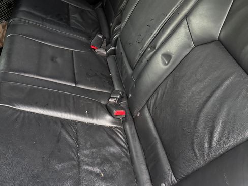 Used 2010 Honda Pilot Touring image 5