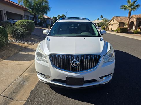 Used 2016 Buick Enclave Leather image 2