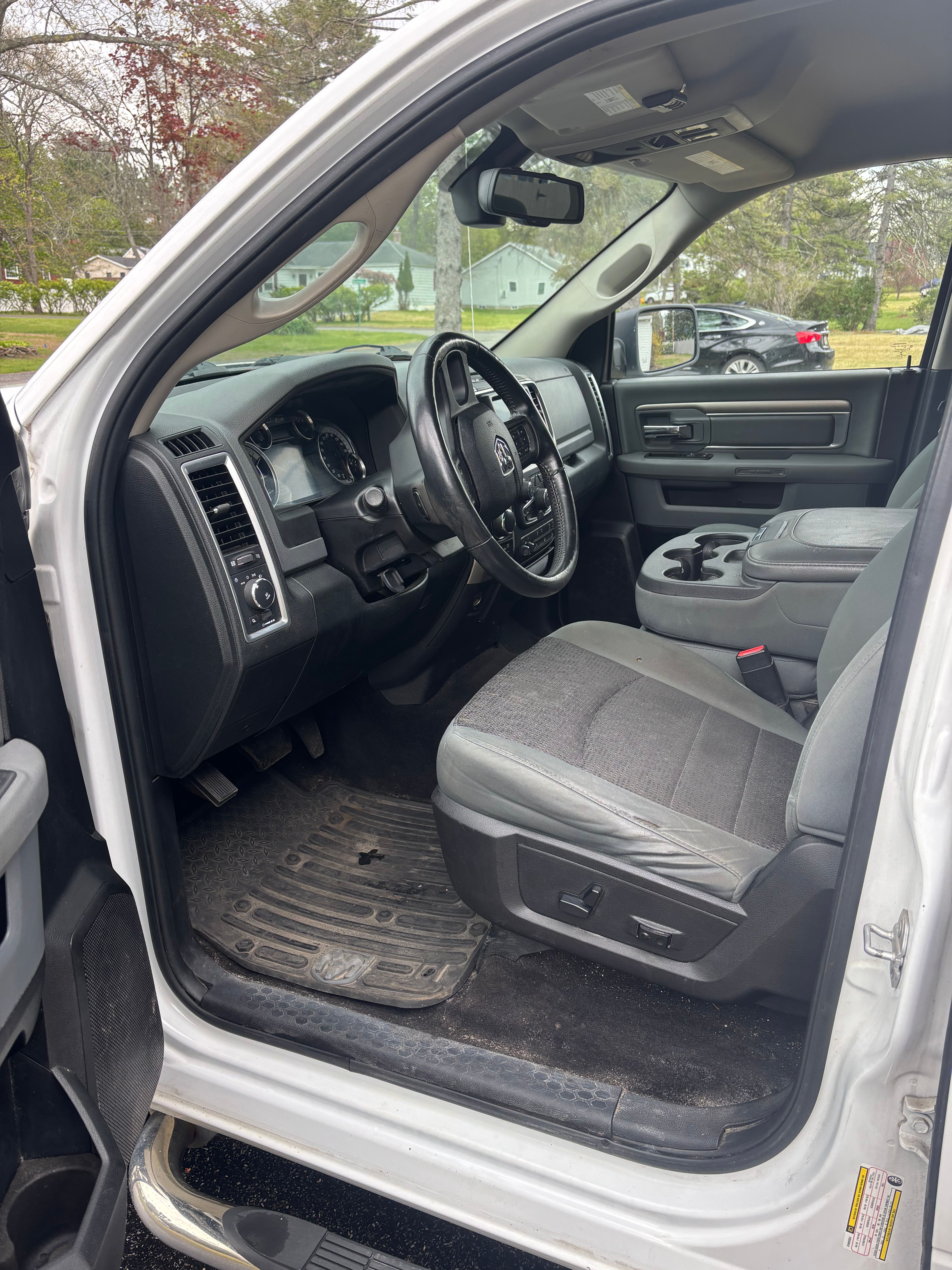 Used 2015 RAM 1500 Big Horn AWD/4WD image 27