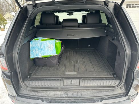 Used 2019 Land Rover Range Rover Sport Supercharged image 11