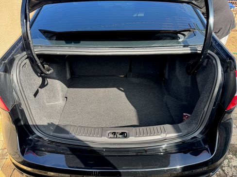 Used 2017 Ford Fiesta S image 9