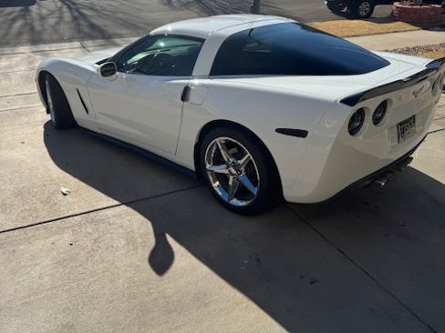 Used 2013 Chevrolet Corvette Coupe w/ 3LT Preferred Equipment Group image 8
