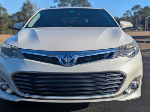 Used 2014 Toyota Avalon XLE Touring image 12