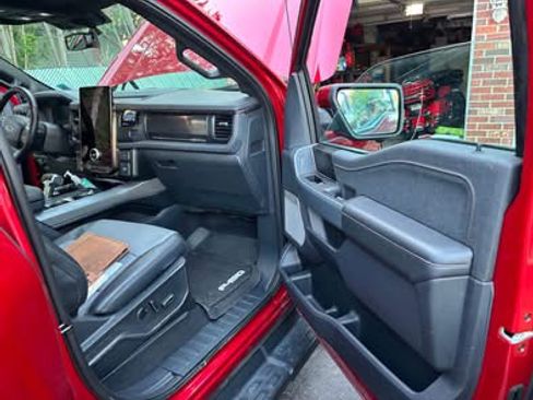 Used 2023 Ford F150 Lightning Lariat w/ Tow Technology Package image 5