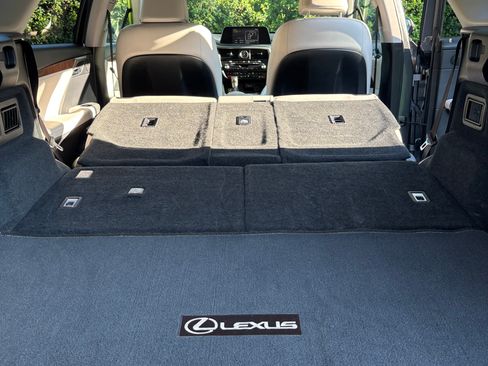 Used 2022 Lexus RX 350L FWD w/ Premium Package image 11