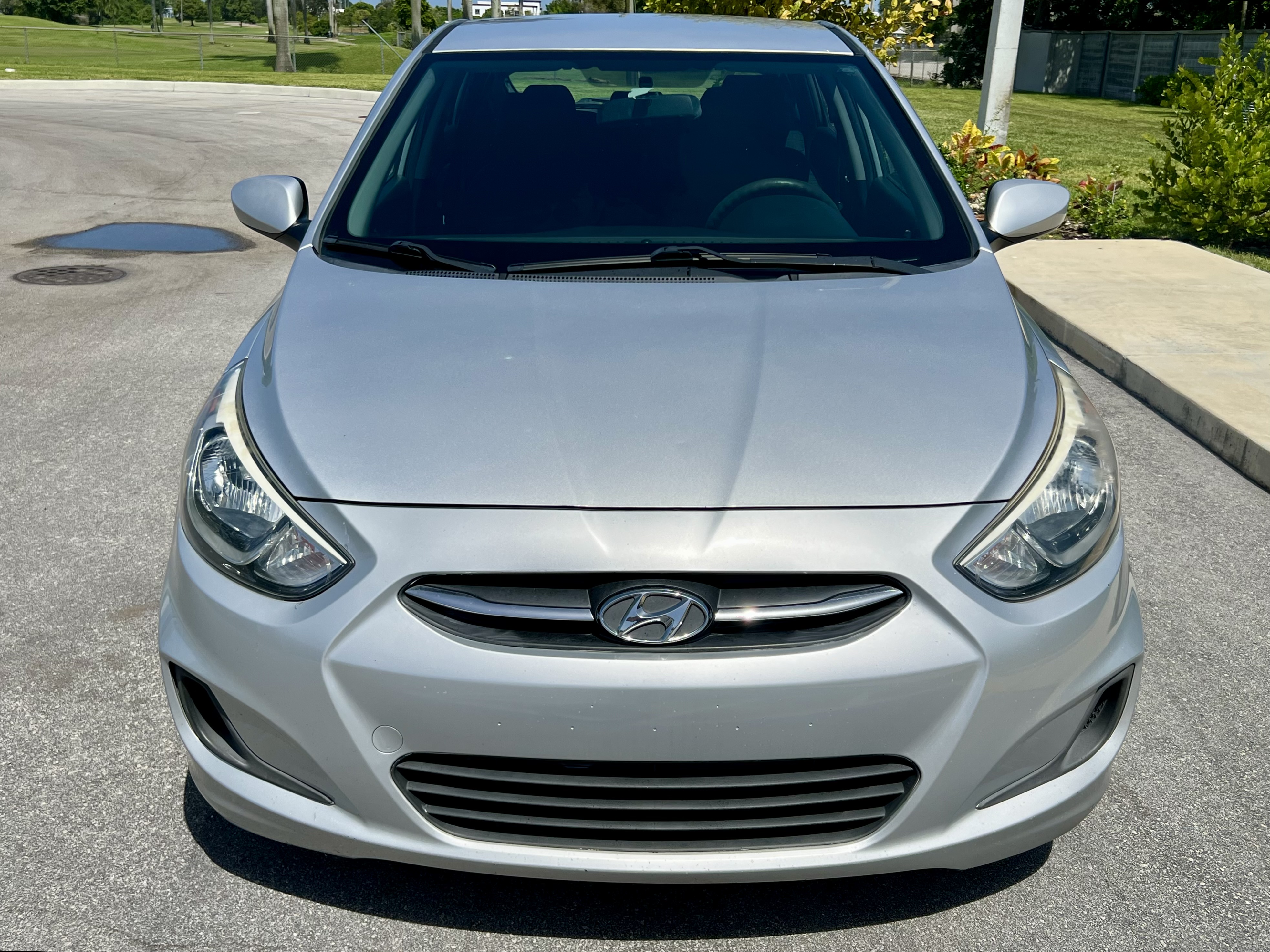 Used 2015 Hyundai Accent GS FWD image 5