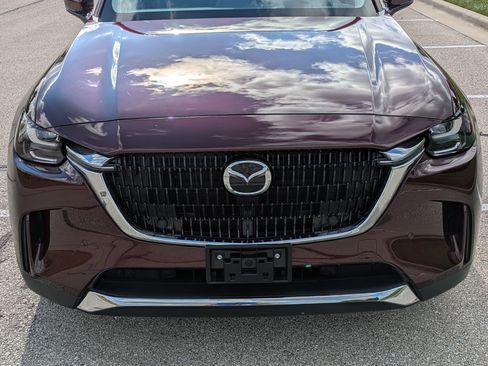 Used 2024 MAZDA CX-90 Plug-In Hybrid w/ Premium Pkg image 11