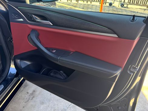 Used 2023 BMW X3 xDrive30i w/ M Sport Package image 15