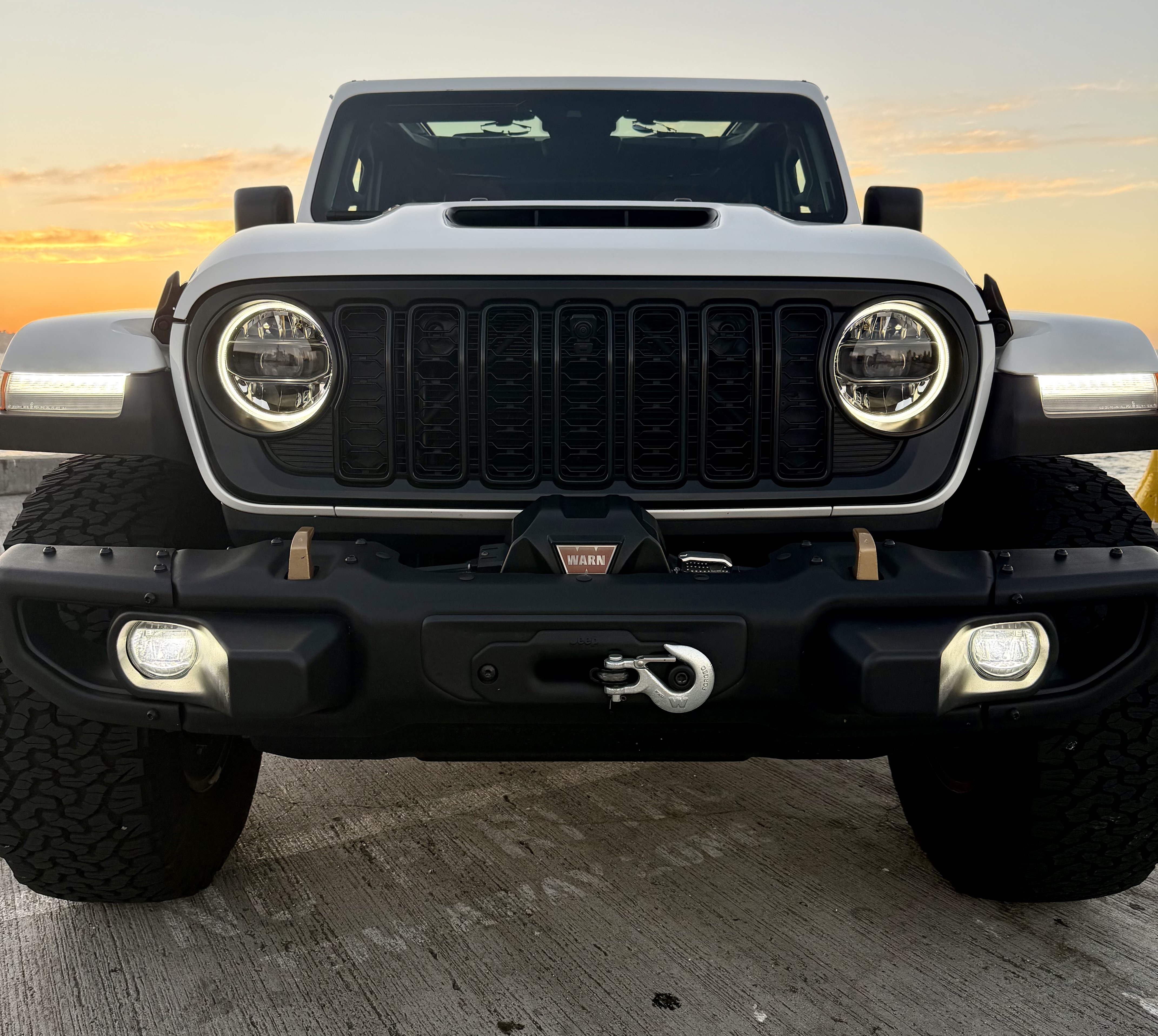Used 2024 Jeep Wrangler Unlimited Rubicon 392 AWD/4WD image 4