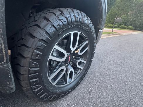 Used 2021 GMC Sierra 1500 AT4 AWD/4WD image 6