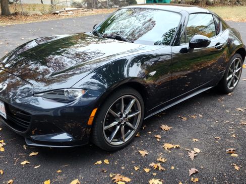 Used 2021 MAZDA MX-5 Miata RF Grand Touring image 10