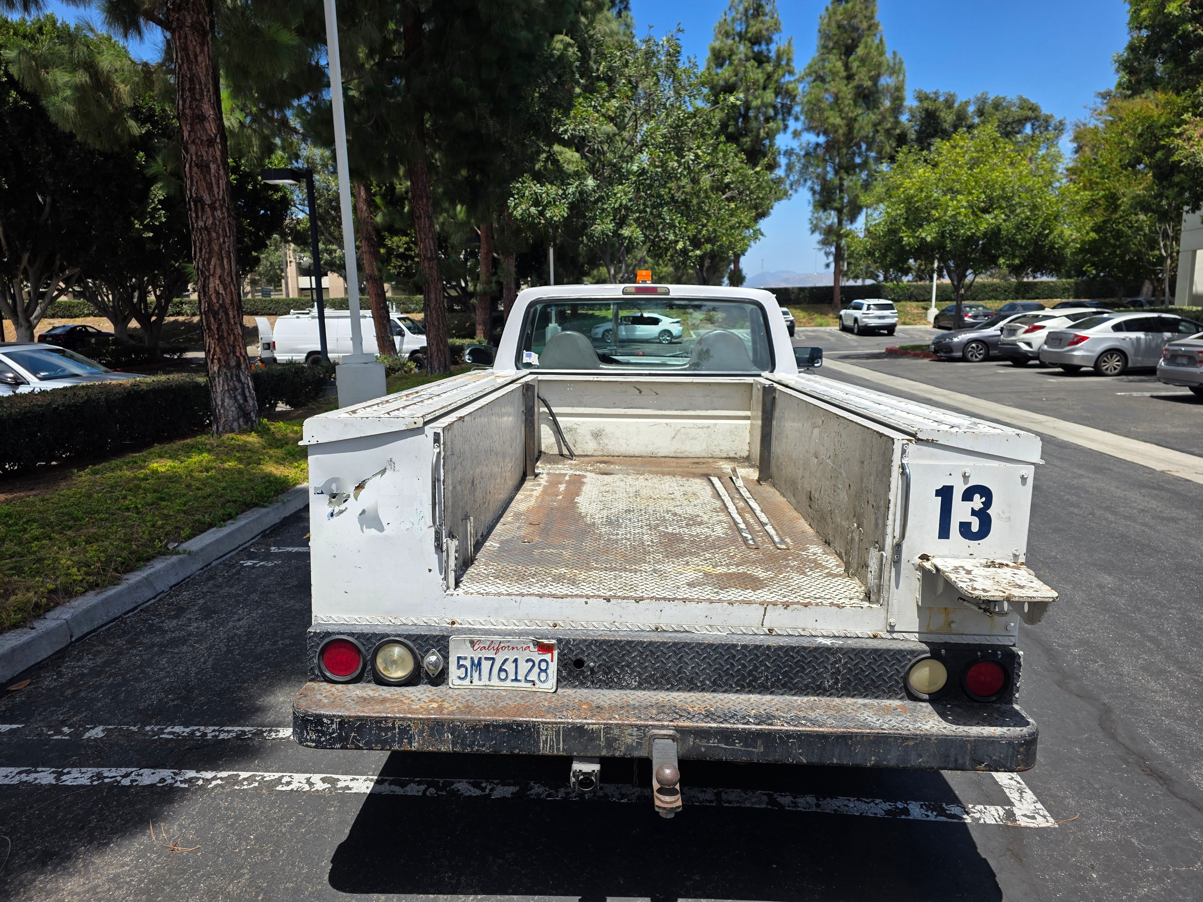 Used 1997 Ford F250 2WD Regular Cab Heavy Duty image 9