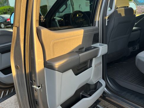 Used 2026 Ford F250 XLT w/ XLT Premium Package AWD/4WD image 18