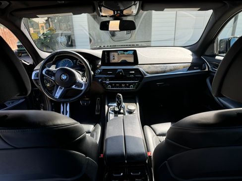 Used 2018 BMW 540i xDrive w/ M Sport Package AWD/4WD image 12