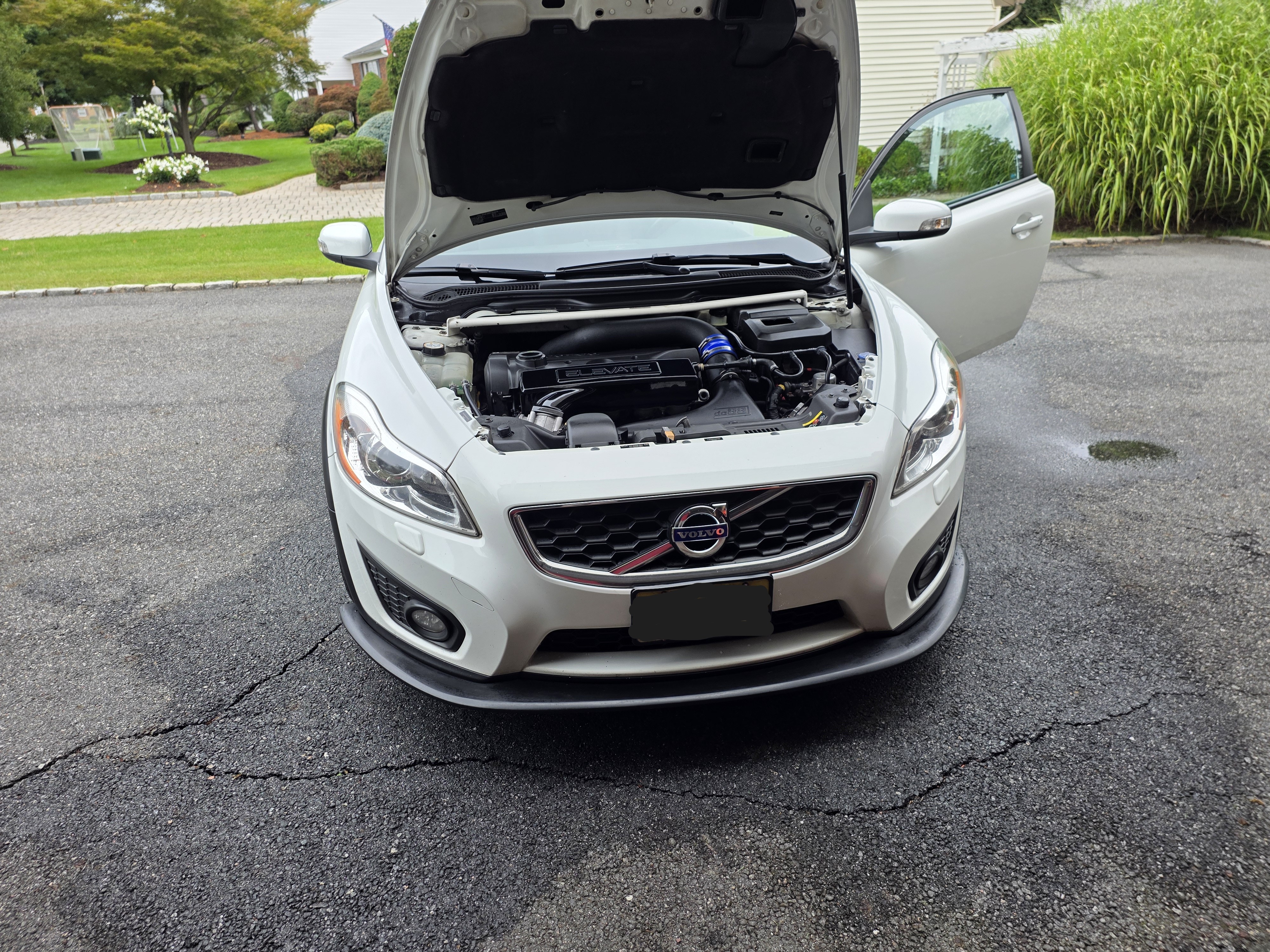 Used 2012 Volvo C30 T5 w/ Climate Pkg FWD image 5