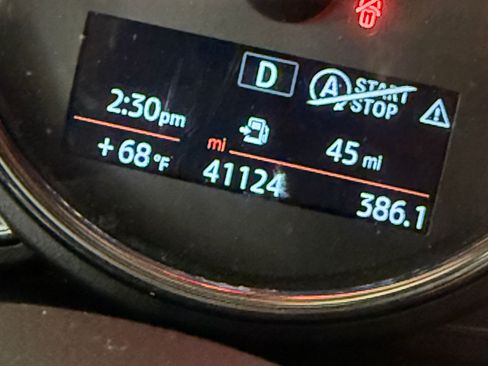 Used 2018 MINI Cooper 2-Door Hardtop image 13