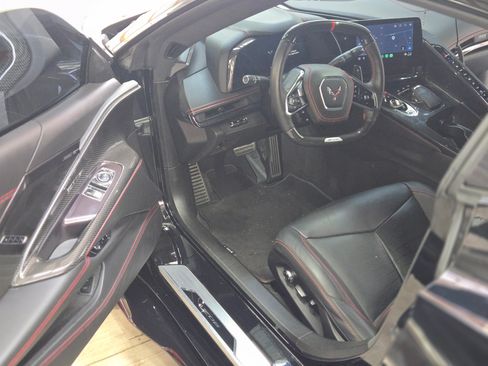 Used 2023 Chevrolet Corvette Z06 w/ Engine Appearance Package image 5