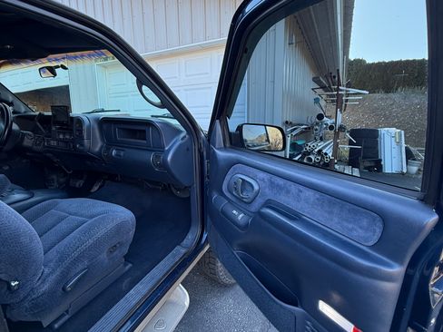 Used 1998 Chevrolet Silverado 2500 4x4 Extended Cab image 20