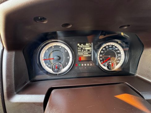 Used 2018 RAM 1500 Classic SLT AWD/4WD image 5