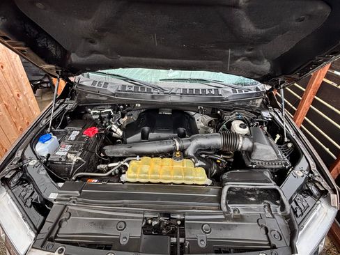 Used 2019 Ford F150 Lariat image 12