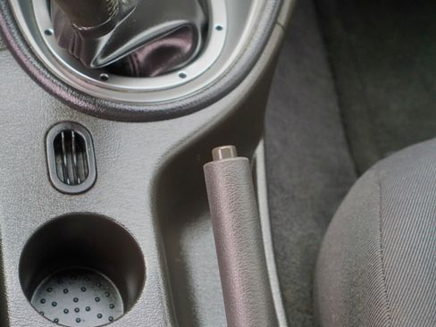 Used 2004 Ford Mustang GT image 21